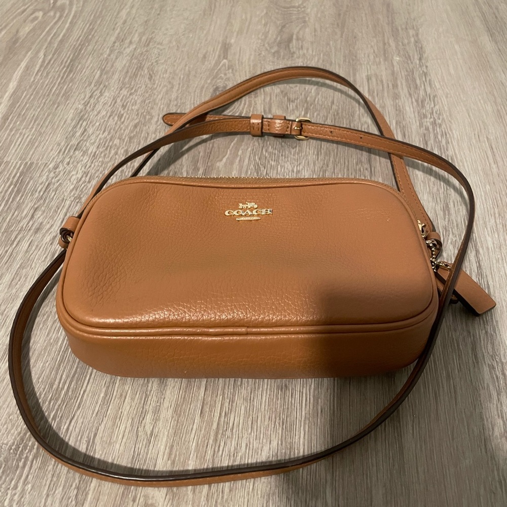 Coach Sadie Crossbody Clutch